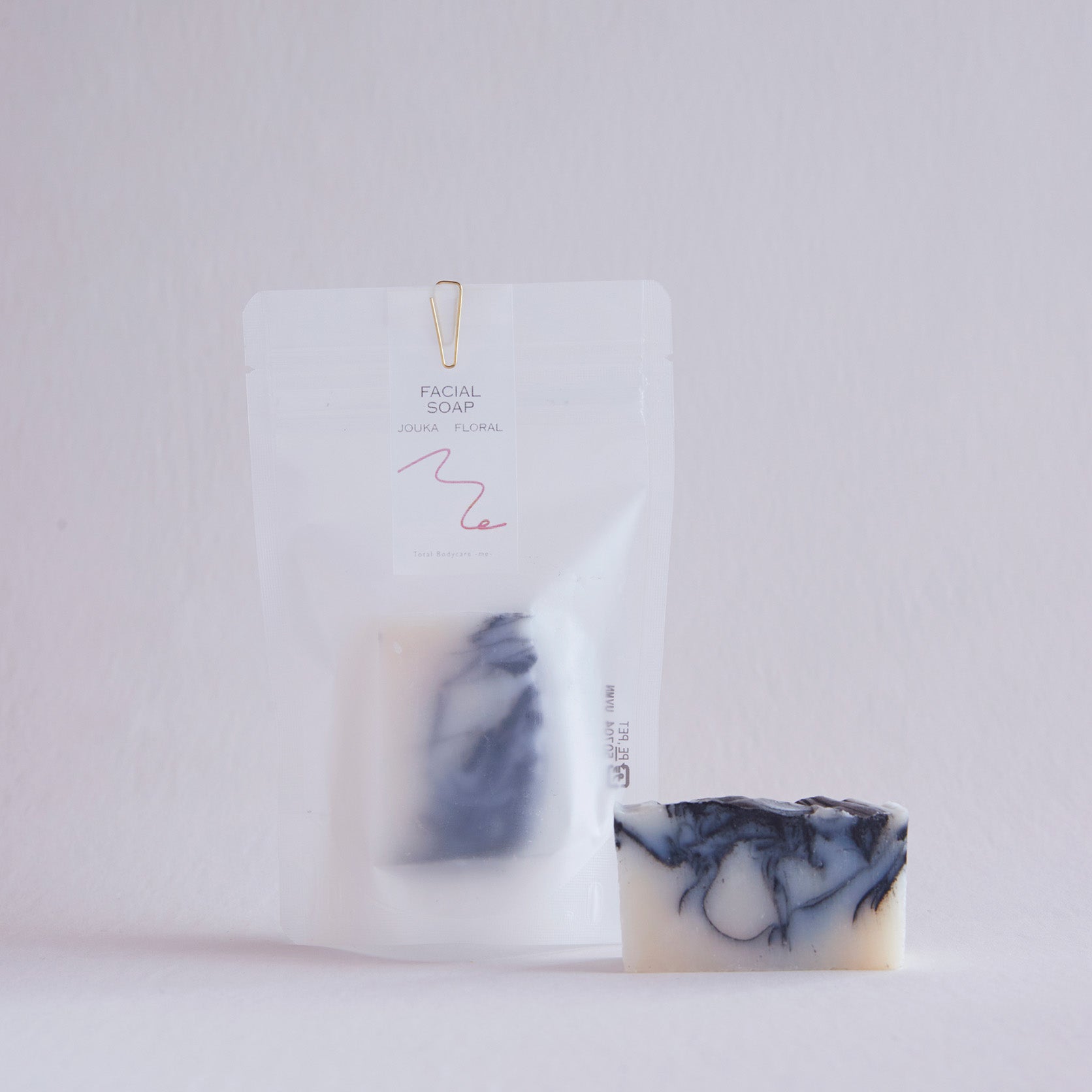 me<br>麻炭浄化石鹸(フローラル)  浄化